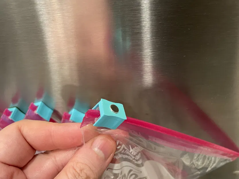 Giá đỡ nam châm Ziplock - Image 2