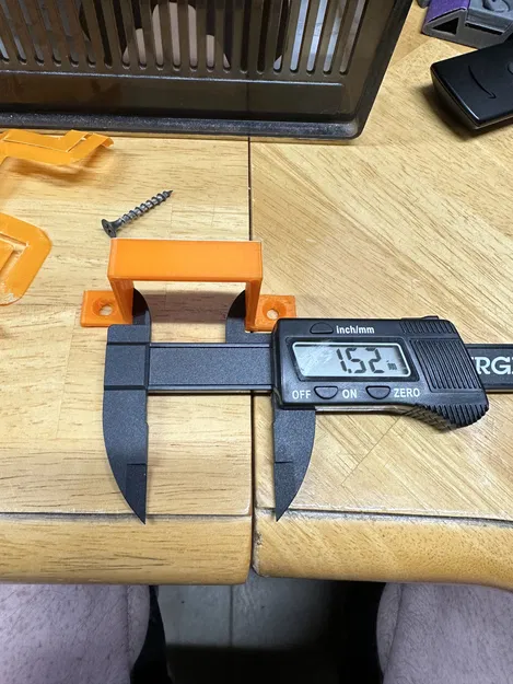 Núi bảo vệ Surge - vít quầy - Image 2