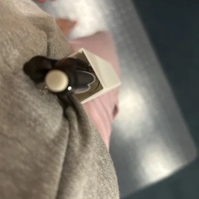 Clip bút của Casey