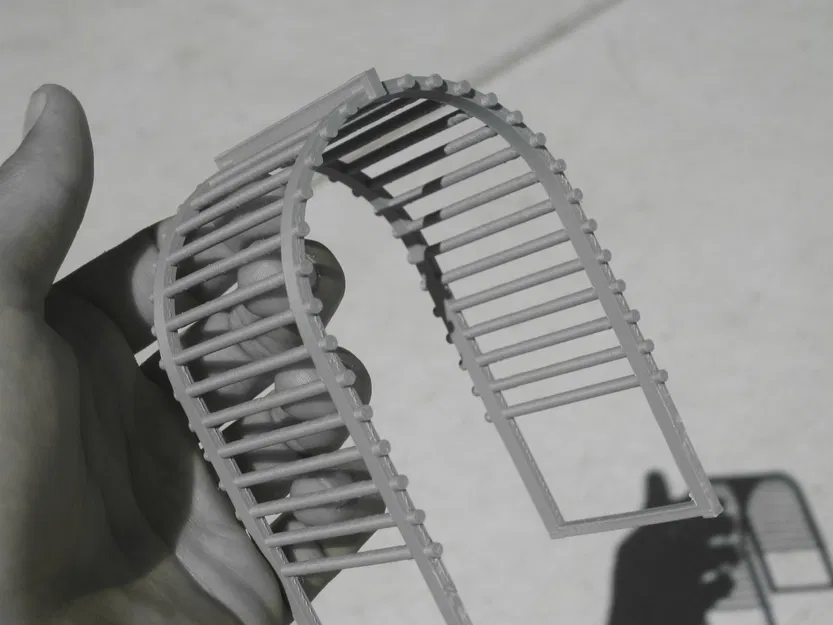 Mini Garden Gate Planter/Vine Ladder - Image 6