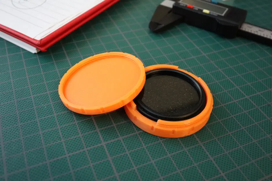 Canon EFM 22mm F2 LENS 43mm LERAN CASE (46,2mm x 8.1mm) - Image 1