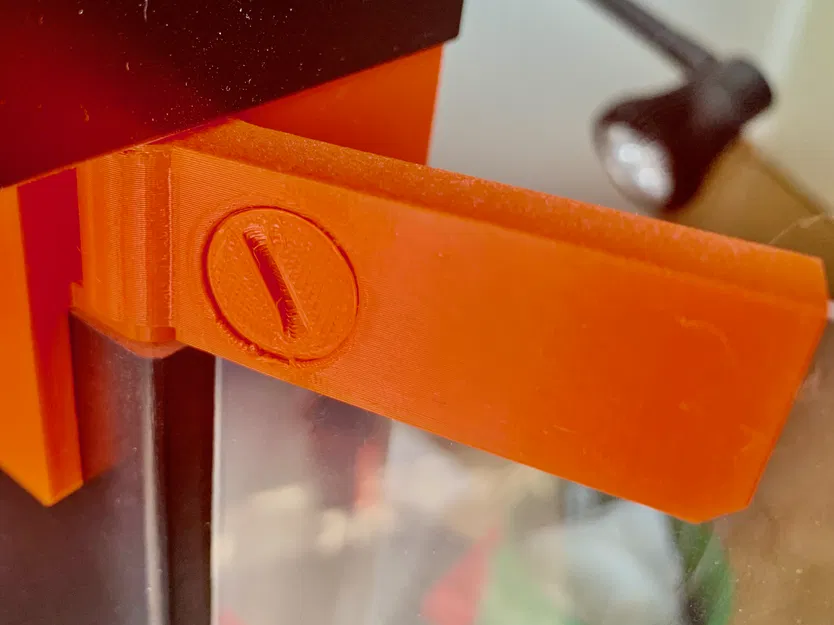 Thiếu bản lề và núm khóa - Image 3