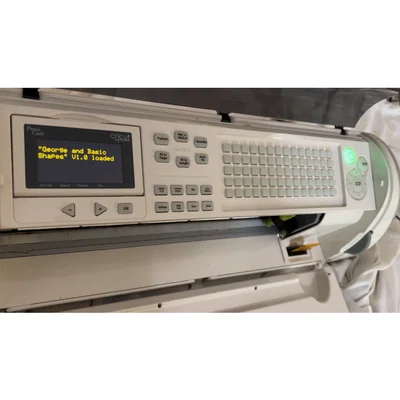 Cạnh biểu thức Cricut cho George