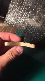 Người giữ chuỗi cello - Image 1