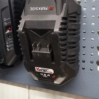 Parkside x20V 4.5V Bộ sạc Pegboard