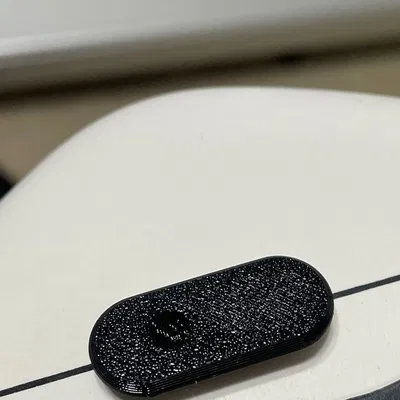 TPU grommet cho định tuyến cáp bên trong trên khung xe đạp Cannondale.