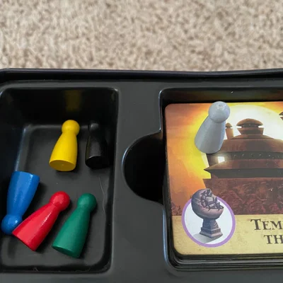 Ngôi sinh vật thay thế cho trò chơi trên đảo Forbidden