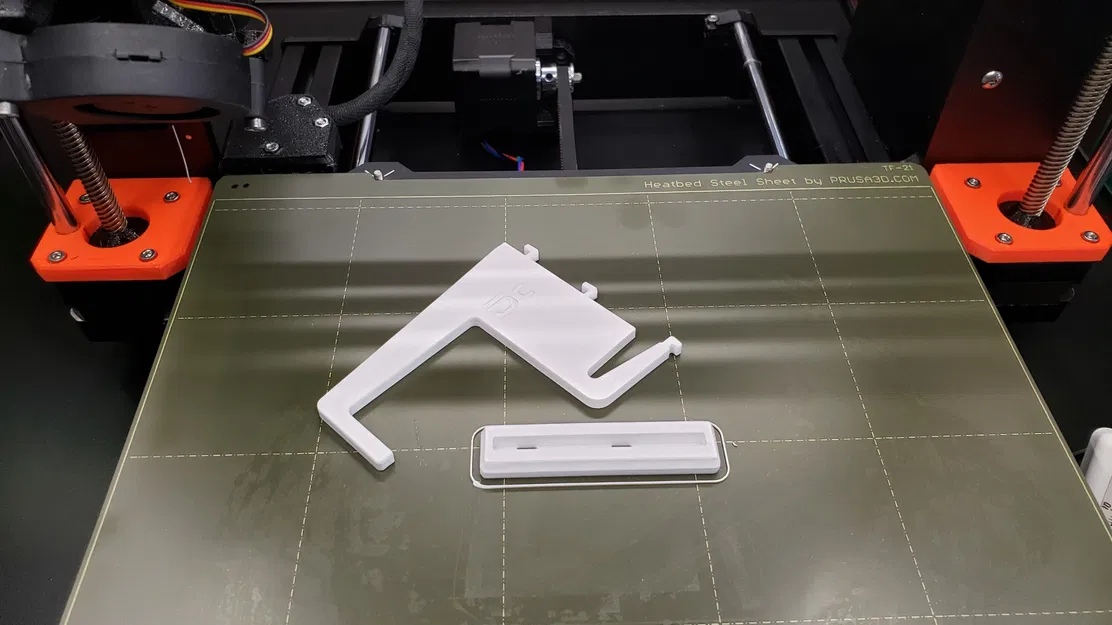 Phụ kiện bao vây phương tiện có cấu trúc Leviton - Image 2