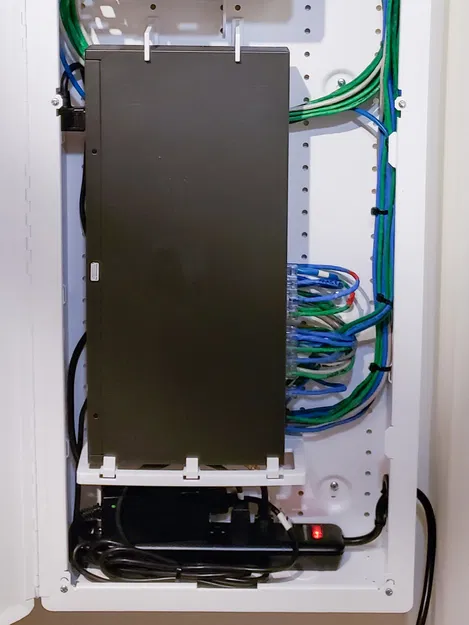 Phụ kiện bao vây phương tiện có cấu trúc Leviton - Image 6