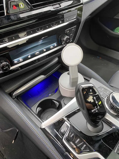 Cúp chủ mở rộng BMW G30 - Image 1