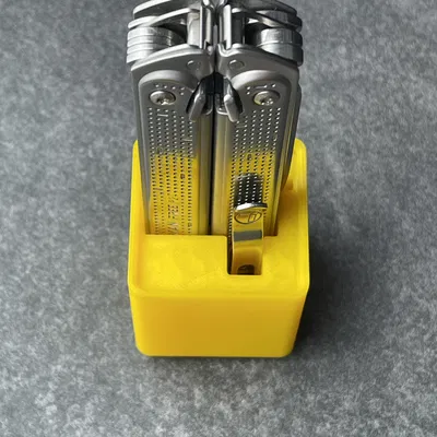 Giá đỡ Gridfinity 1x1 cho Leatherman Free P2 theo chiều dọc