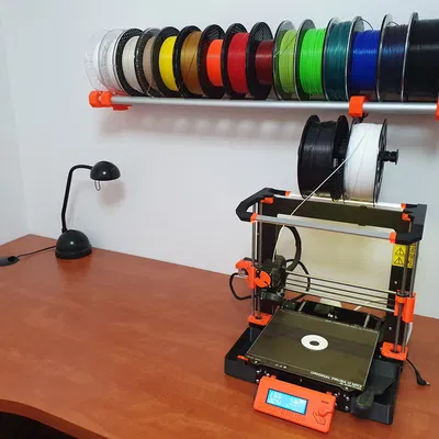 Giá treo tường cho dây filament với giá đỡ cuộn dây