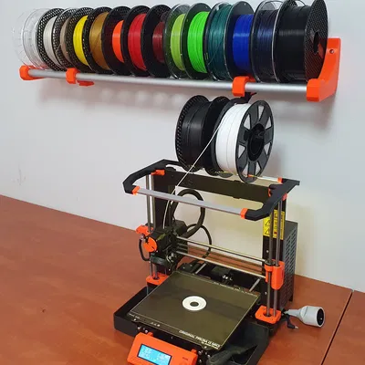 Giá treo tường cho dây filament với giá đỡ cuộn dây