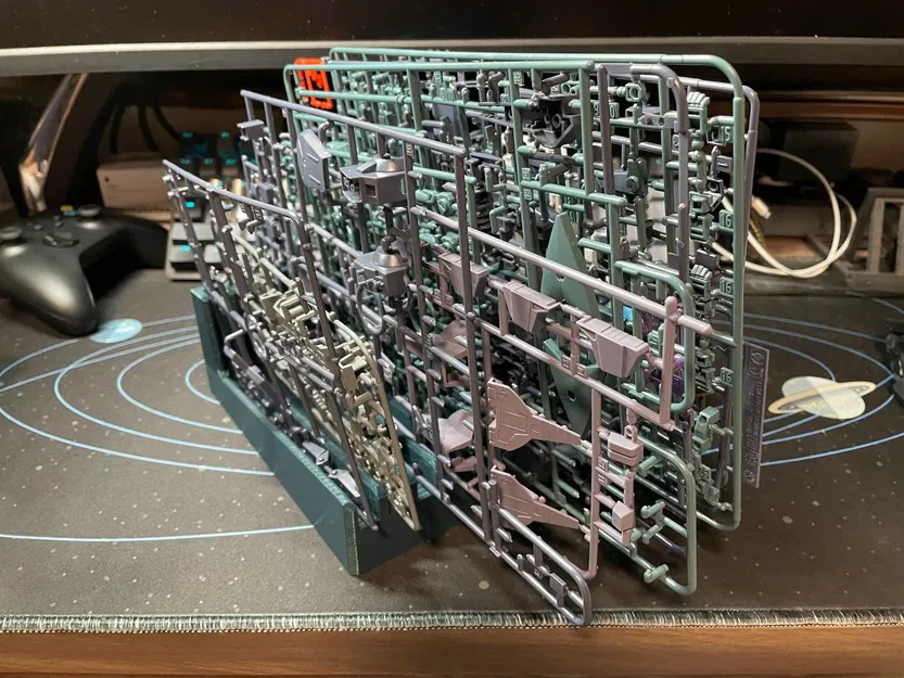 Giá đỡ mô hình nhựa - Image 2