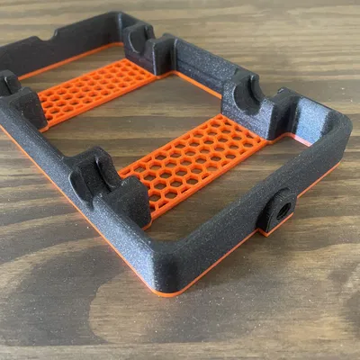 Đế cho giá đỡ cuộn Gravity Spoolholder không kẹp