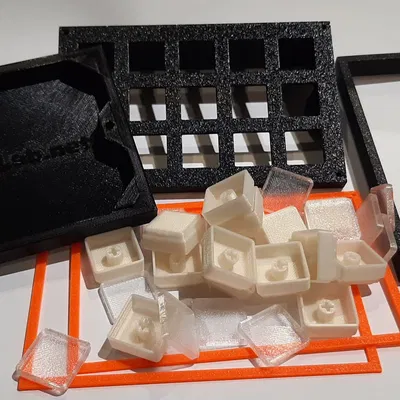 Bảng điều khiển ExtenDeck với phần cứng và keycap Cherry MX