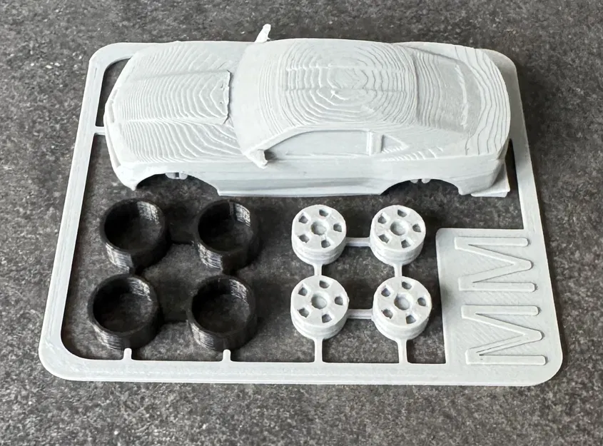 Mô hình xe Camaro 2010 chi tiết và thực tế - Image 8