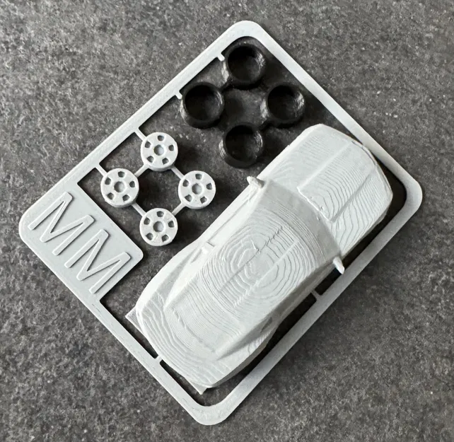 Mô hình xe Camaro 2010 chi tiết và thực tế - Image 9