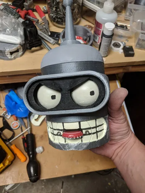 Mở nắp chai Bender trong Futurama bằng mô hình 3D - Image 1
