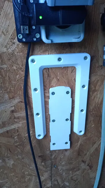 Giá đỡ pin xe đạp điện gắn tường tiện lợi - Image 2