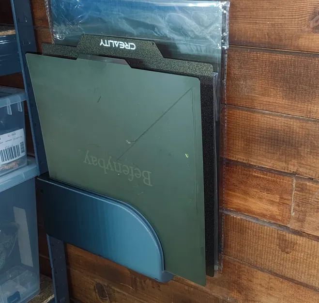 Giá đỡ bàn in gắn tường cho máy in 3D - Image 1