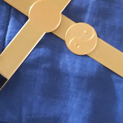 Dây đai võ thuật với huy hiệu Yin & Yang