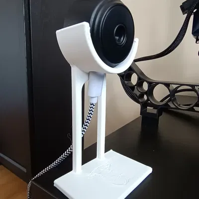 Giá đỡ camera tròn đơn giản với lỗ cáp USB