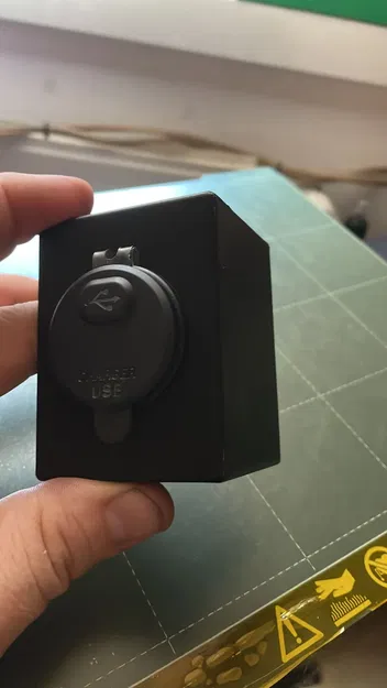 Giá đỡ đồng hồ volt cho Africa Twin XRV 750 - Image 4