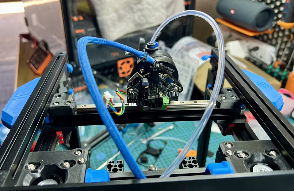 Giá đỡ EBB36 cho Orbiter 2.0 trên V0 với tối ưu cáp - Image 1