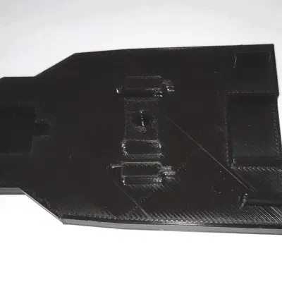 Bộ chuyển đổi Bosch 18V PBA cho ổ cắm XT60 gắn tường