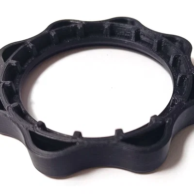 Công cụ mở nắp bộ lọc Aeropress tiện lợi