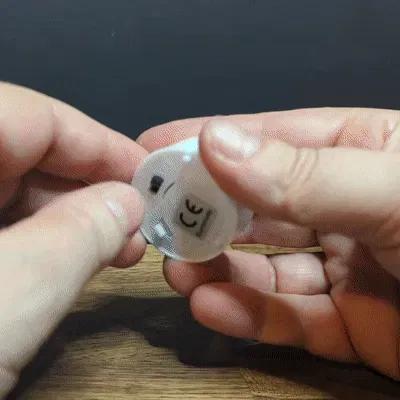 Tên lửa ánh sáng điện với đế trang trí độc đáo - Image 2