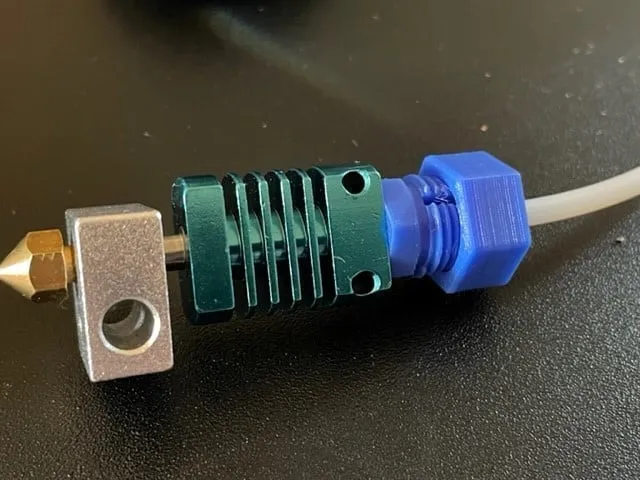 Đầu nối ống PTFE chống di chuyển cho máy in 3D - Image 1