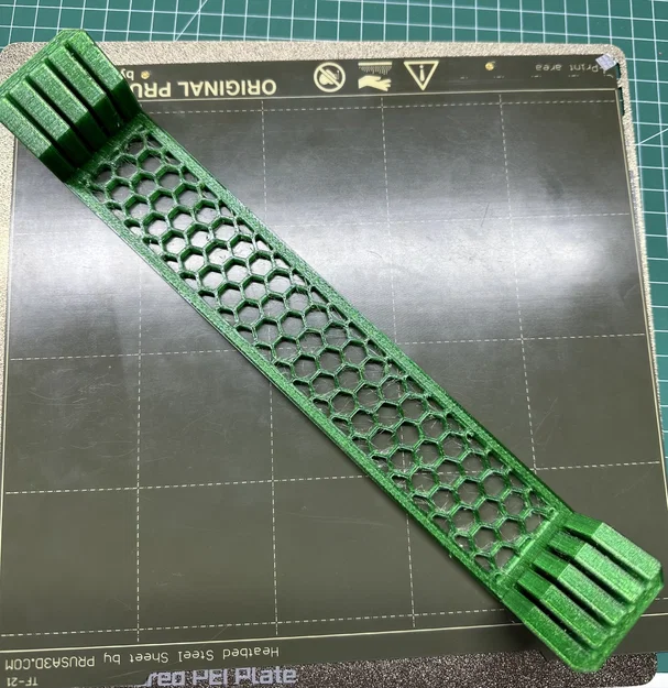 Giá đỡ tấm kim loại cho máy in Prusa (MK3/4) và Bambu - Image 1