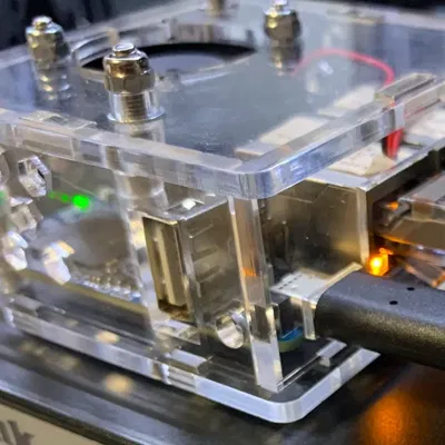 Vỏ acrylic cắt laser cho Orange Pi R1 Plus LTS