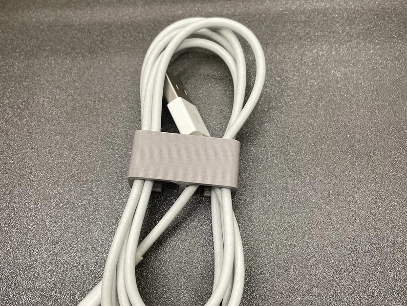 Giá đỡ cáp tiện lợi cho dây sạc chuẩn - Image 2