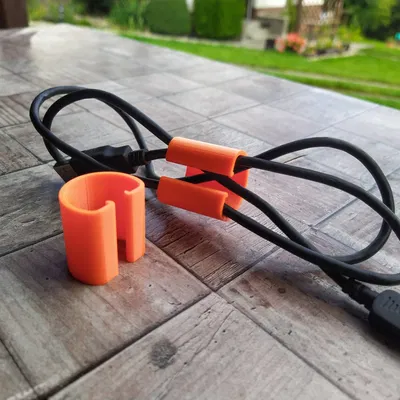 Kẹp cáp đơn giản cho mọi người