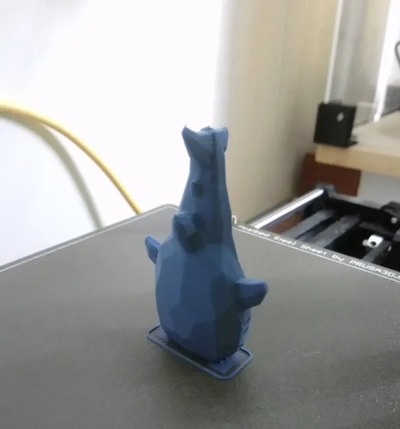 Cá mập voi phong cách low-poly - Image 2