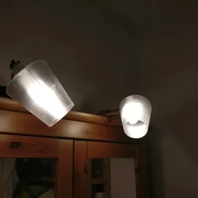 Đèn bàn nhỏ với đui E14 thích hợp cho kệ tủ