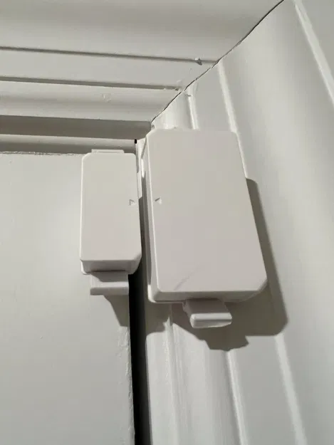 Giá đỡ cảm biến cửa Sonoff SNZB-04 không dây - Image 1