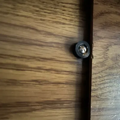 Dừng cửa tủ cho xe camper khi di chuyển