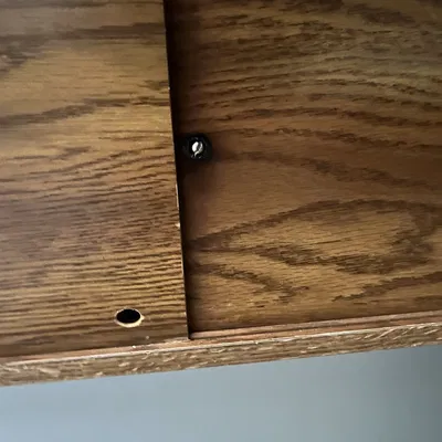 Dừng cửa tủ cho xe camper khi di chuyển