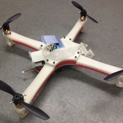 Biến thể QuadCopter FPV của Joe với cải tiến chắc chắn