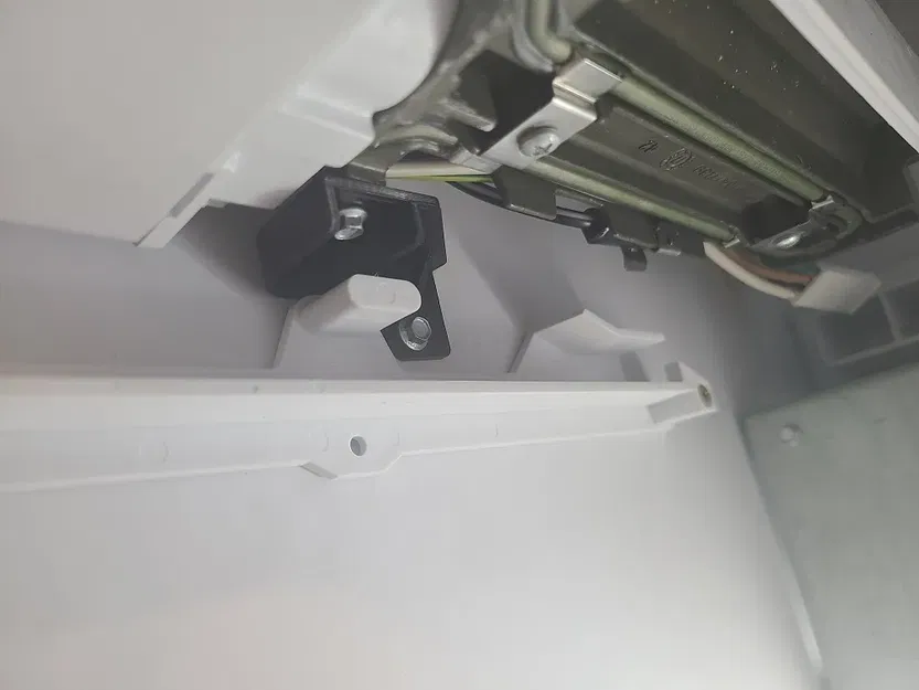 Giá đỡ lắp đặt cho máy làm đá Whirlpool - Image 2