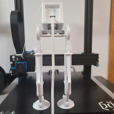 Giá đỡ camera Wyze hình AT-ST từ Star Wars