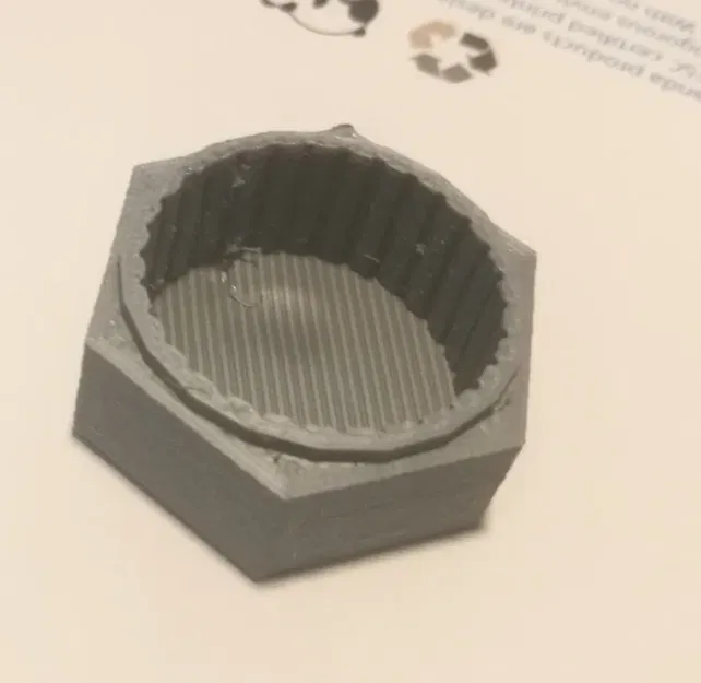 Nắp vặn cho nắp chai GL18 với thiết kế hình lục giác - Image 4