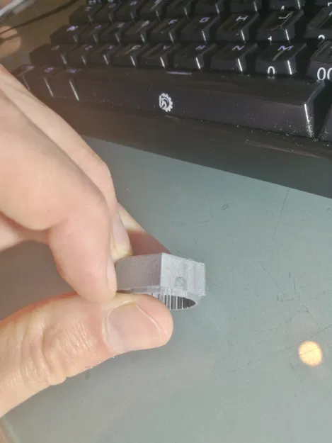 Nắp vặn cho nắp chai GL18 với thiết kế hình lục giác - Image 6