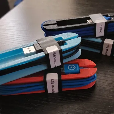 Giá đỡ cáp gọn gàng cho không gian làm việc