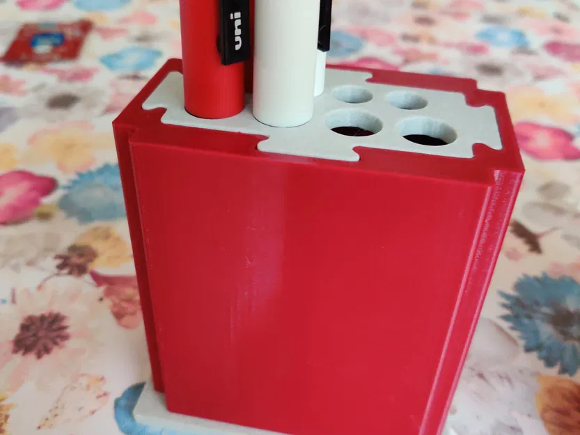 Hộp đựng bút Posca có nắp tùy chỉnh theo kích thước - Image 2