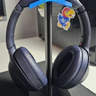 Giá đỡ tai nghe kiểu New Bee cho máy in 3D